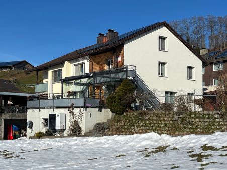 5.5-Zimmer-DEFH mit herrlicher Aussicht